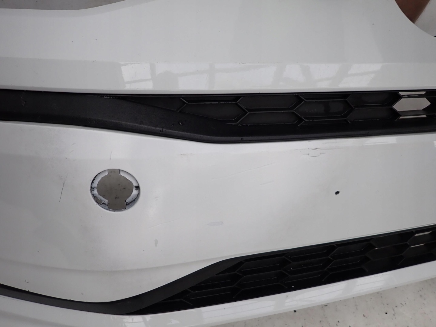 VW UP LIFT 16-23 bumper front front