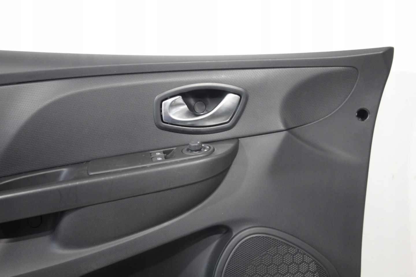 side door left front RENAULT CLIO IV