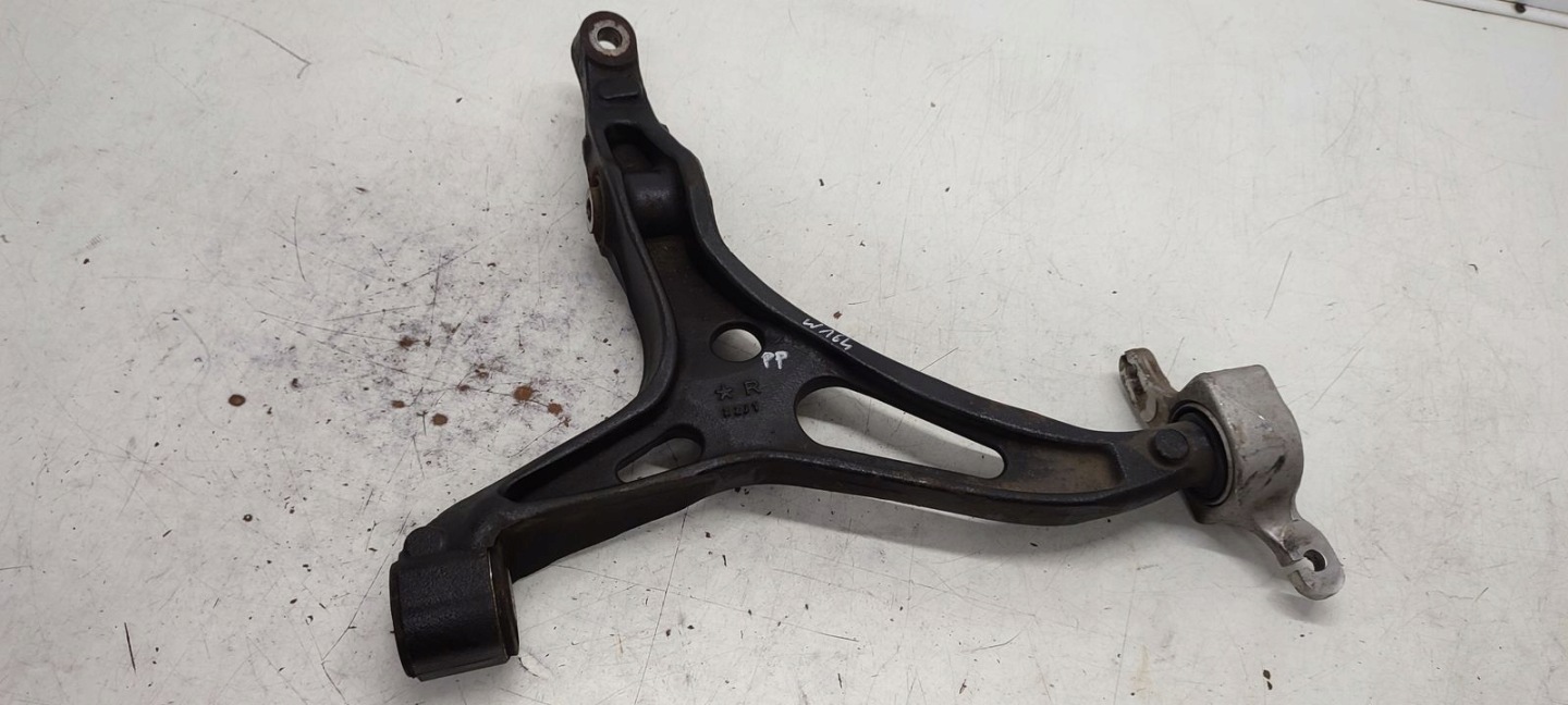 arm front front right Mercedes W164