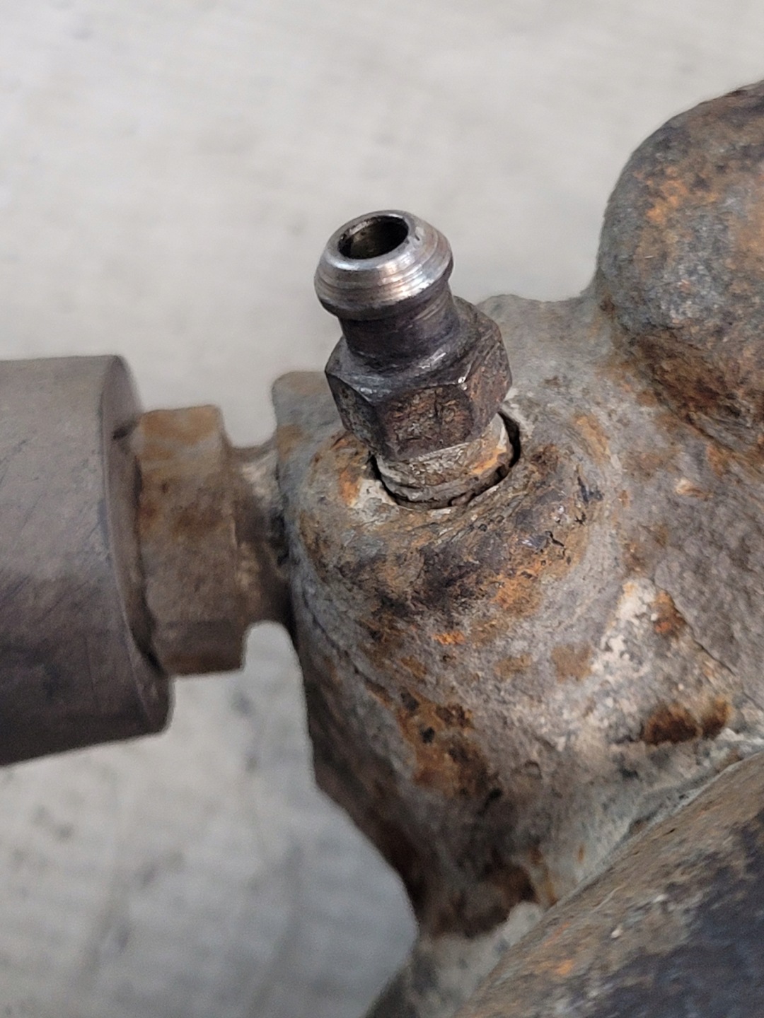 caliper brake right front PEUGEOT 307 2.0HDI 02r.