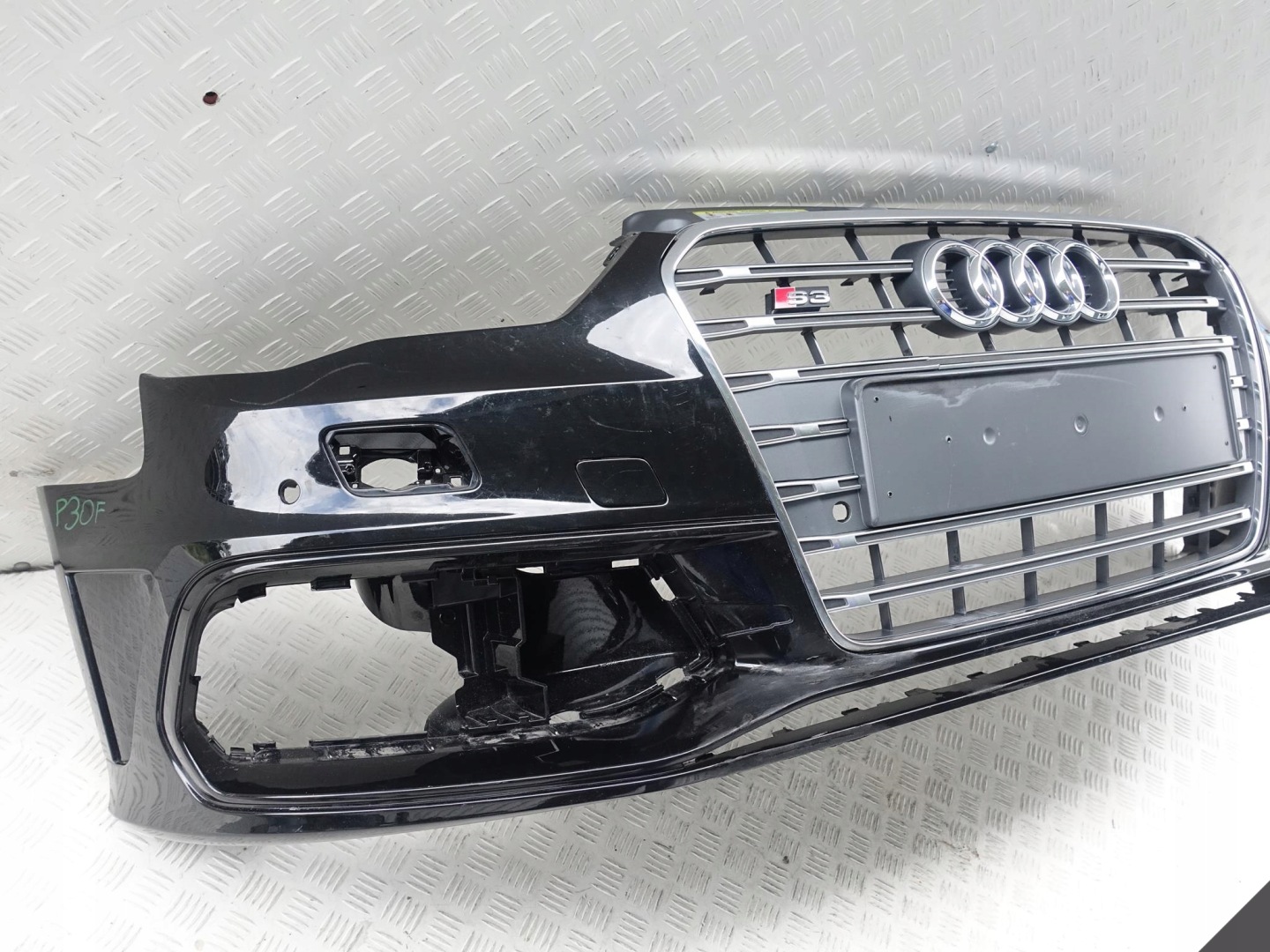 AUDI S3 8V3 12-16 LENKRAD+GRILL+STOSSSTANGE VORNE