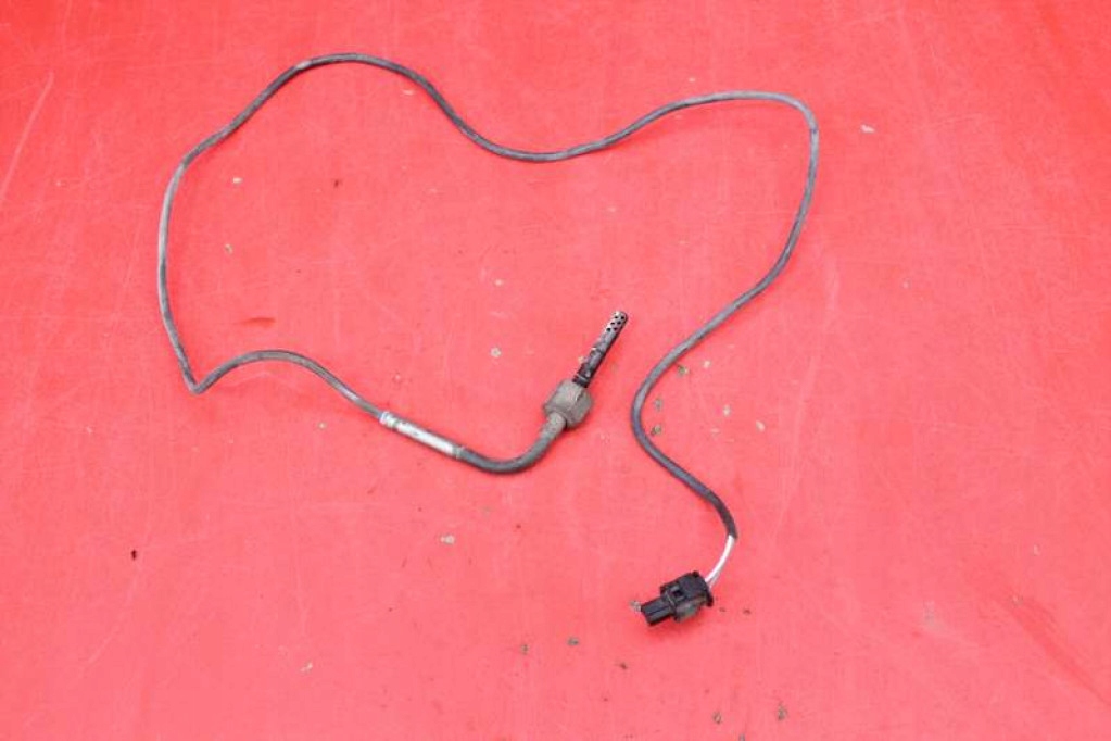 Sensor TEMPERATURY Gase A0051532128 MERCEDES E-KLASA W211 3.0 CDI 224 KM