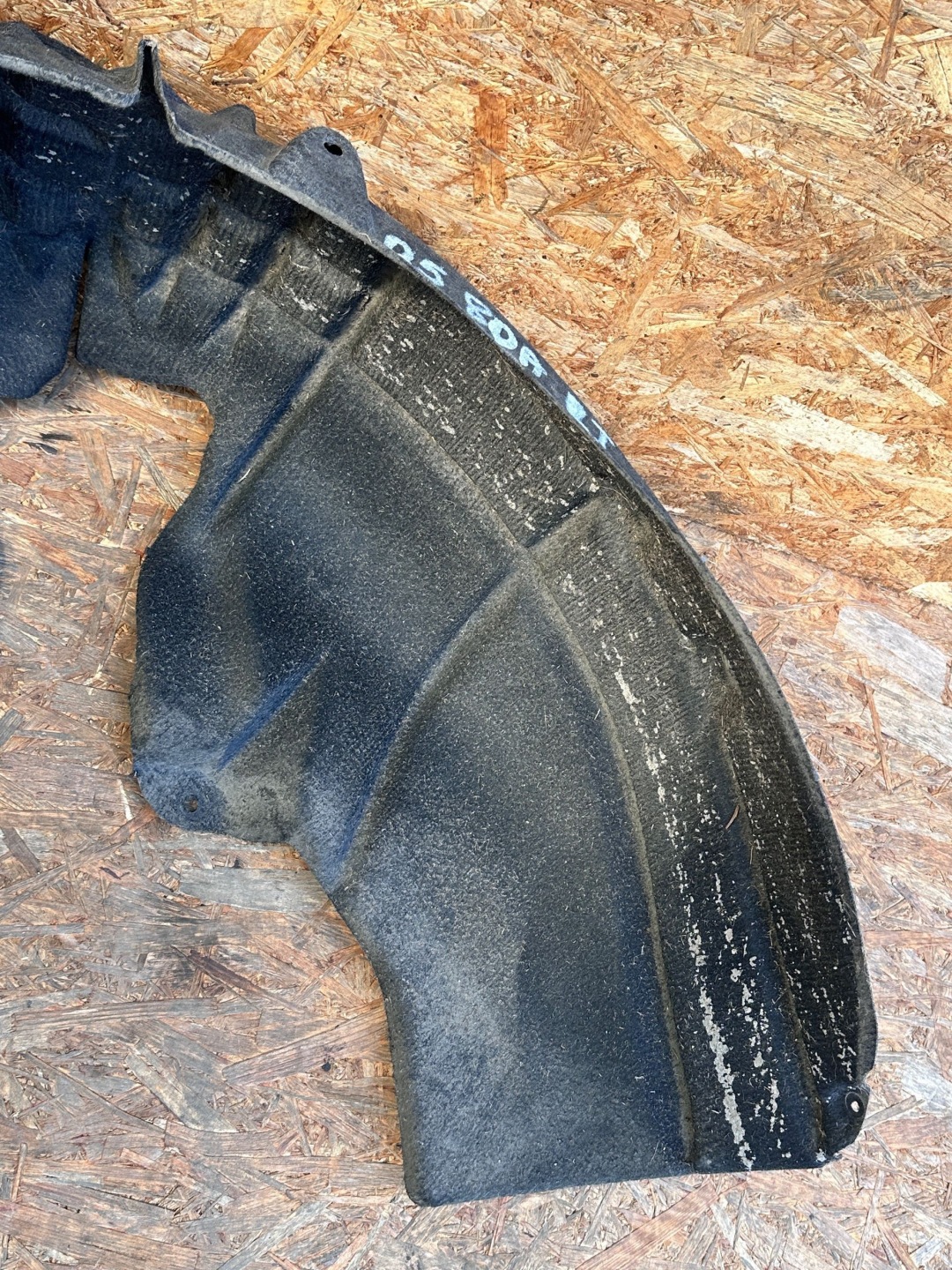 AUDI Q5 SQ5 80A FY mudguard left rear part rear. rear part side left