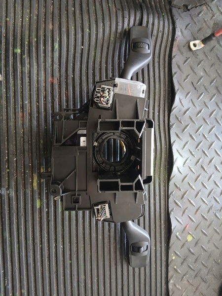DEVIO LUCI TERGICRISTALLO TERGI Ford OE 4M5T-14A664-AB