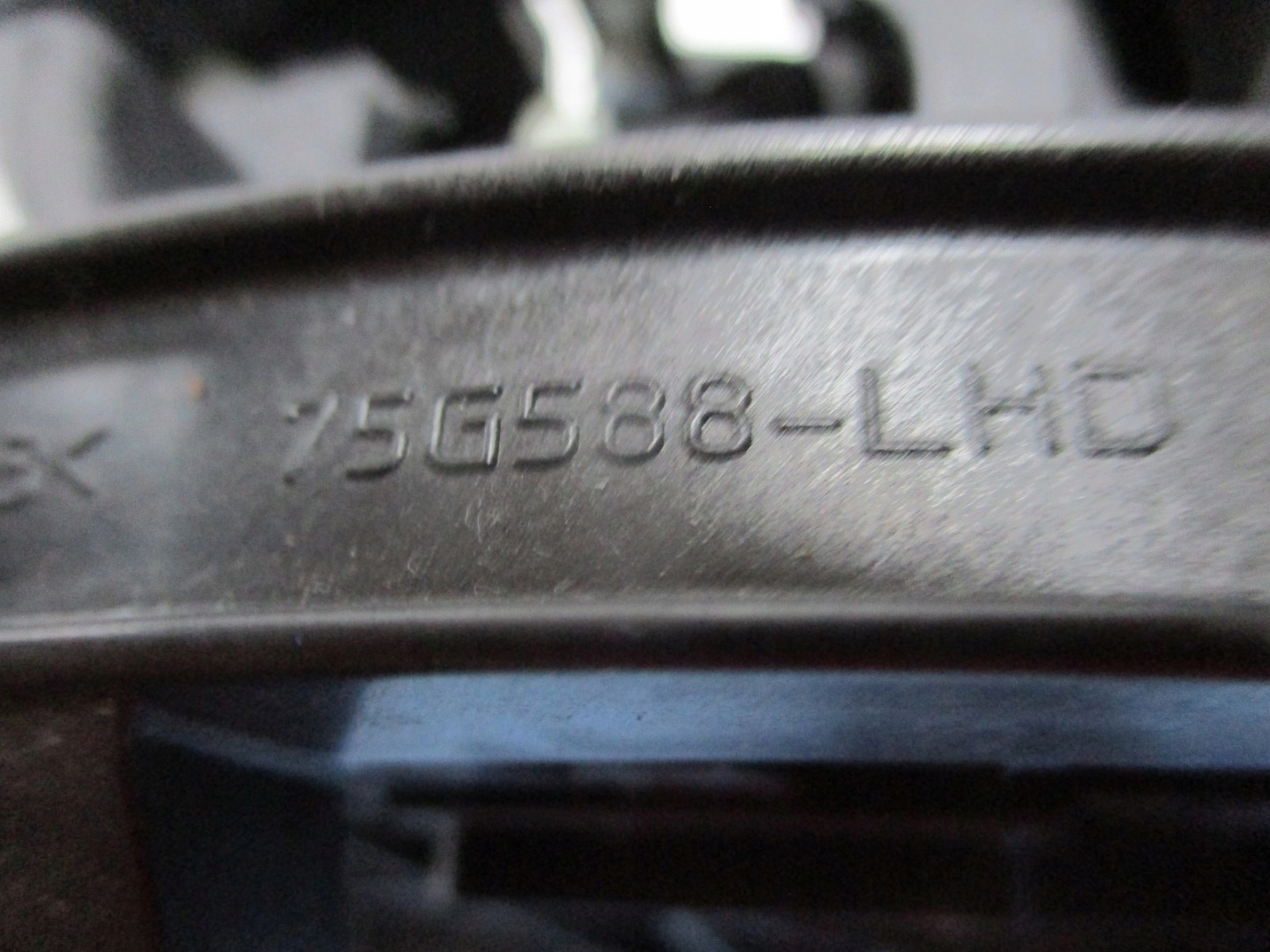 MECCANISMO LEVA CAMBIO POMELLO TOYOTA CHR 75G588