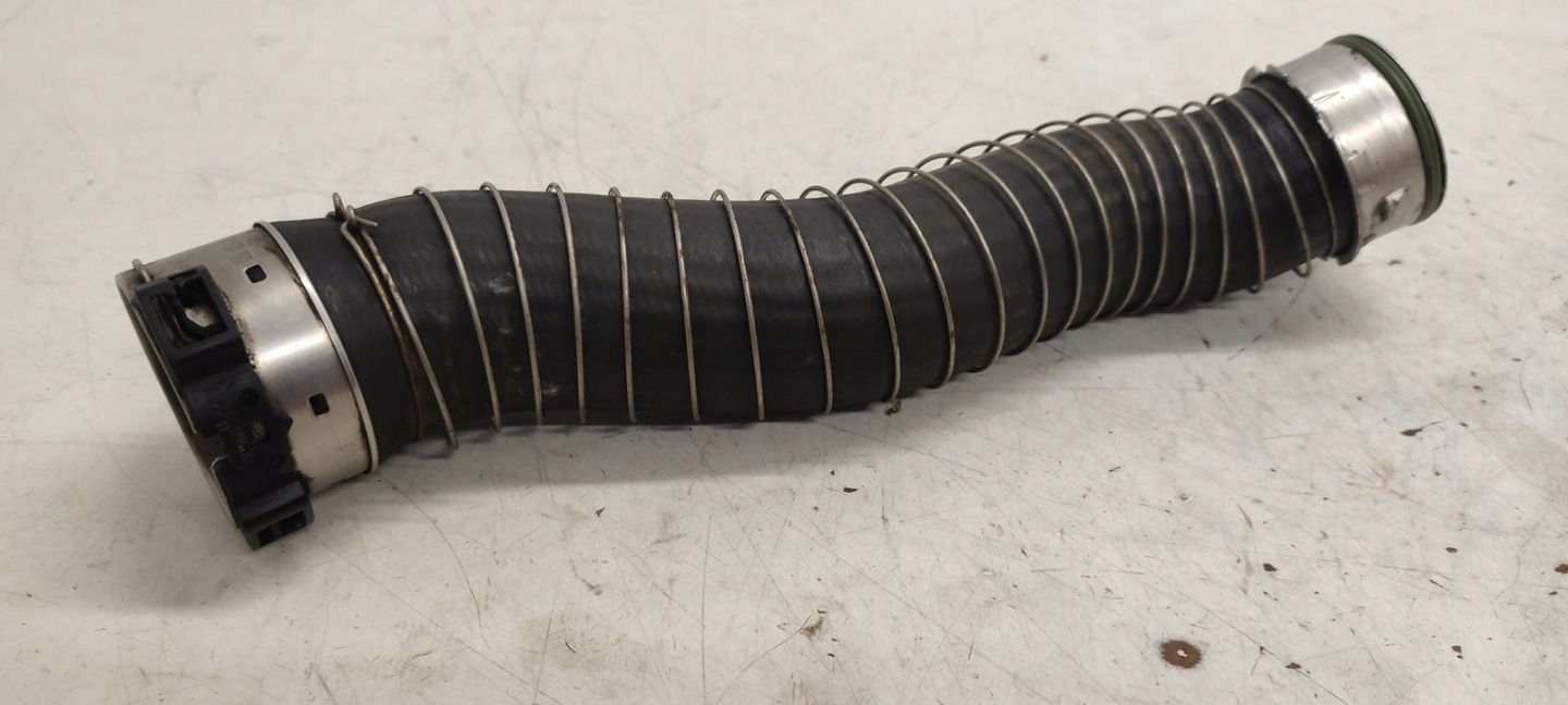 hose wiring air pipe BMW E90 E91 2,0D LIFT