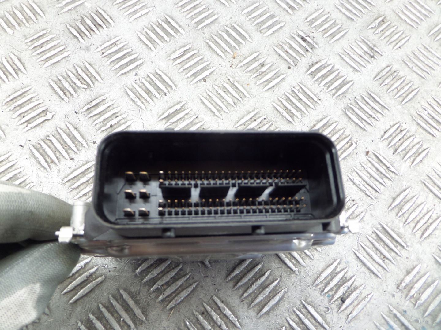 MERCEDES W447 module control unit ADBLUE A0009000716 0281035231