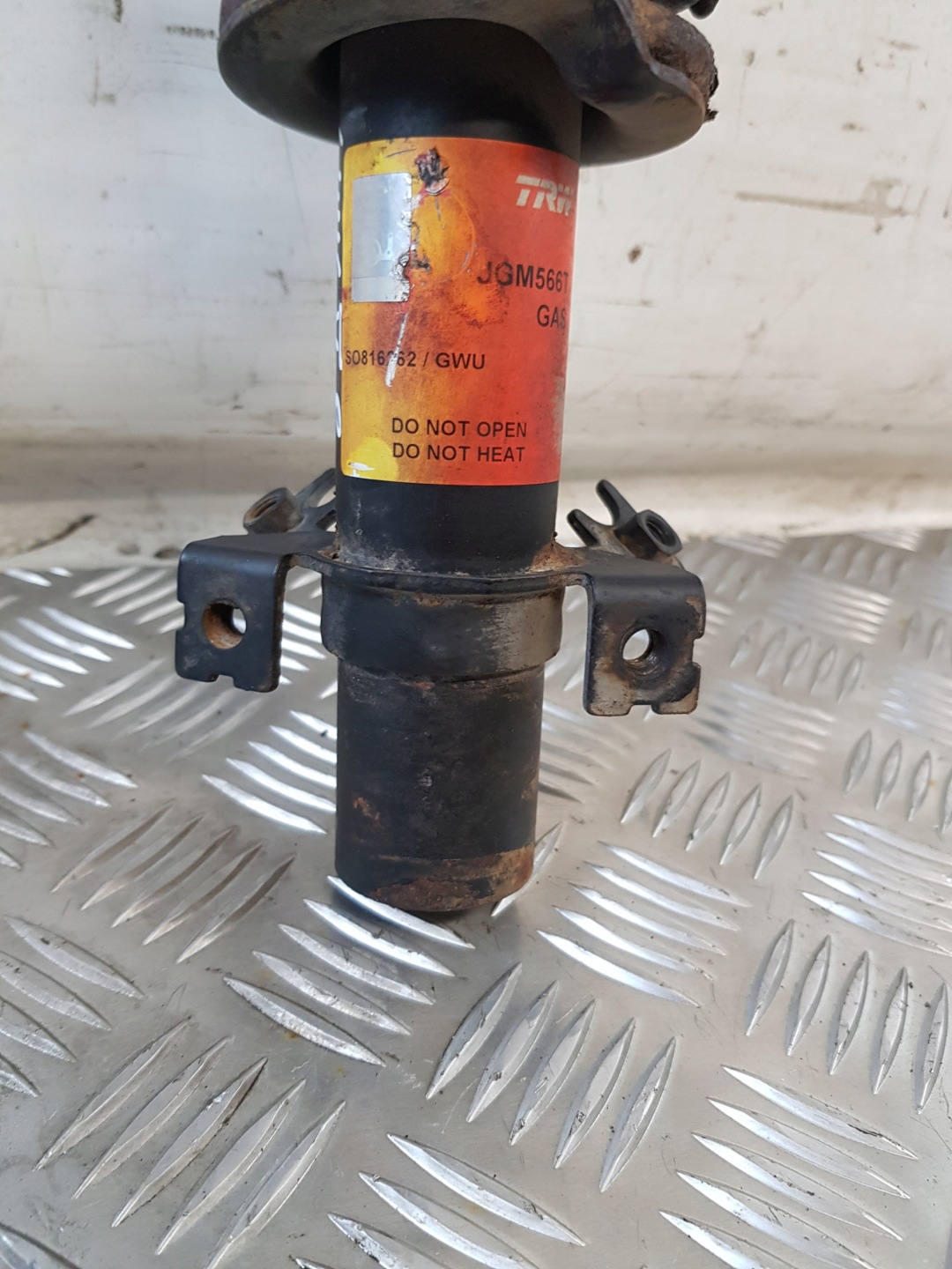 shock absorber TRW right front HONDA CIVIC V 1.5B 92R