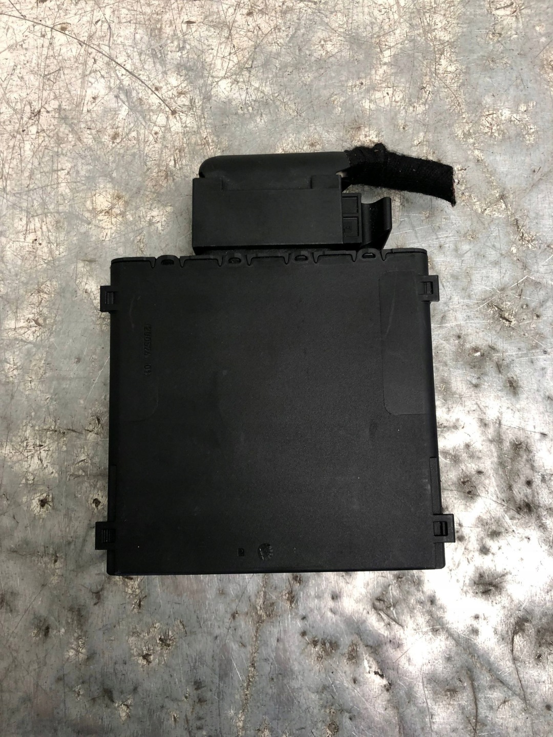 STABILIZATOR de tension AUDI A4 B8 LIFT 8K0959663