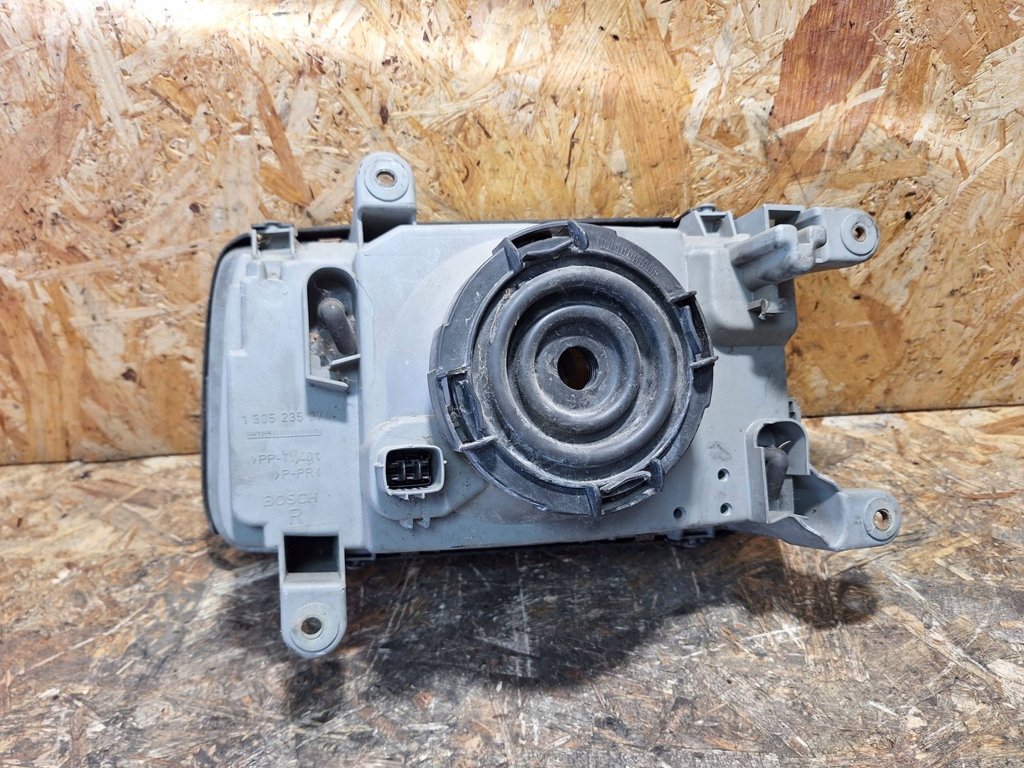 light right front OPEL FRONTERA B 98-02 EUROPA 0301154302