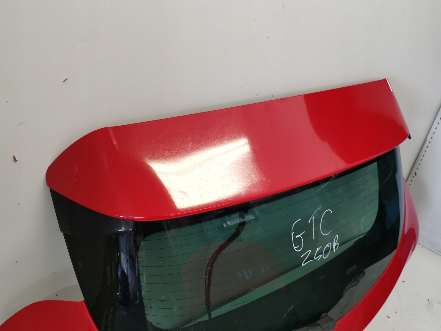 OPEL ASTRA J GTC 3D trunk door boot Z50B