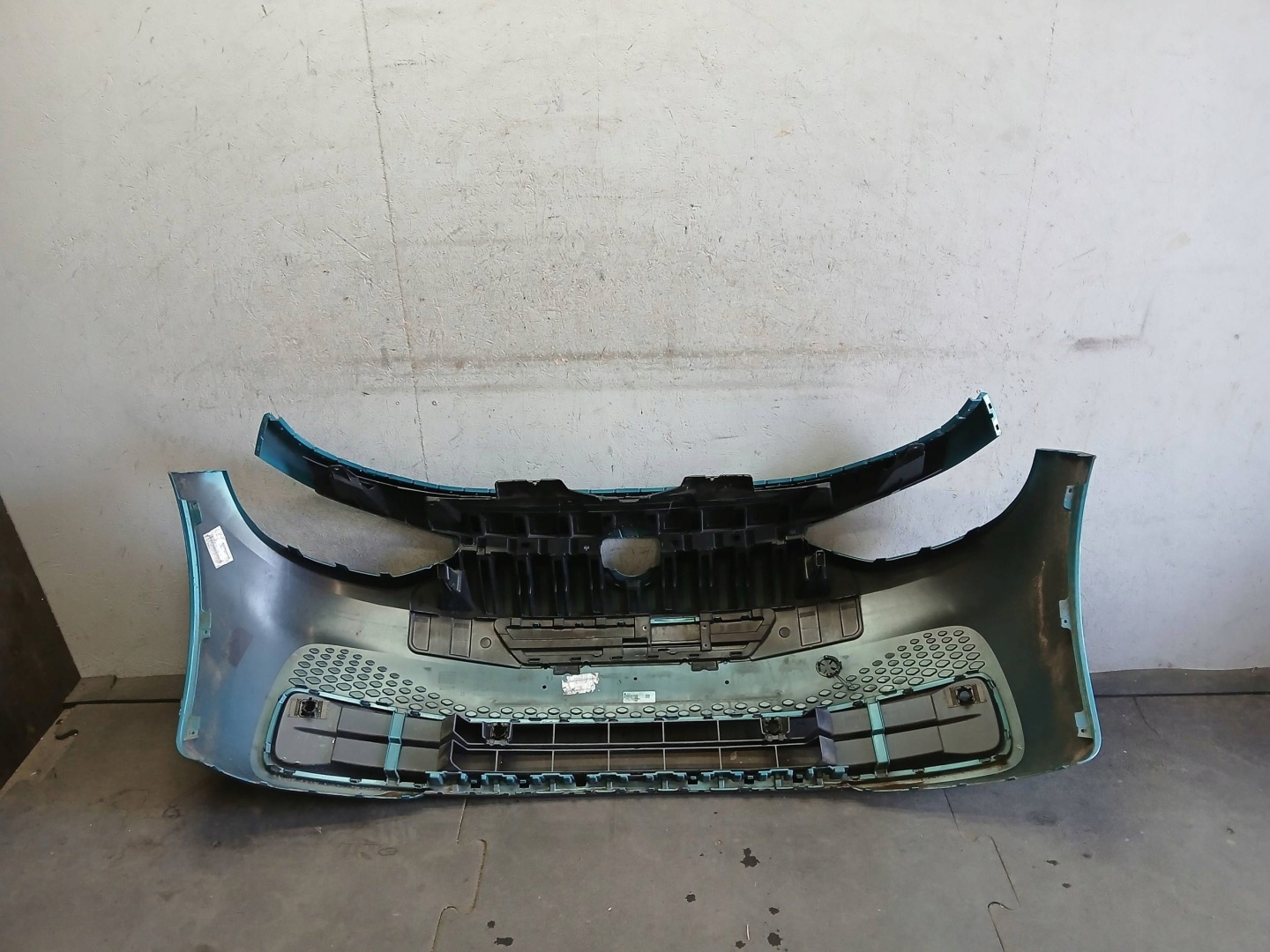 bumper front VW ID-3 ID 3 ID3 10A