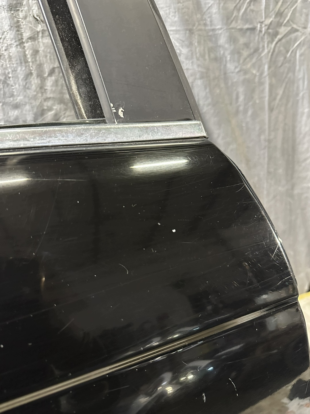 tür rechts heck BMW E39 sedan FL SCHWARZ II 668/9