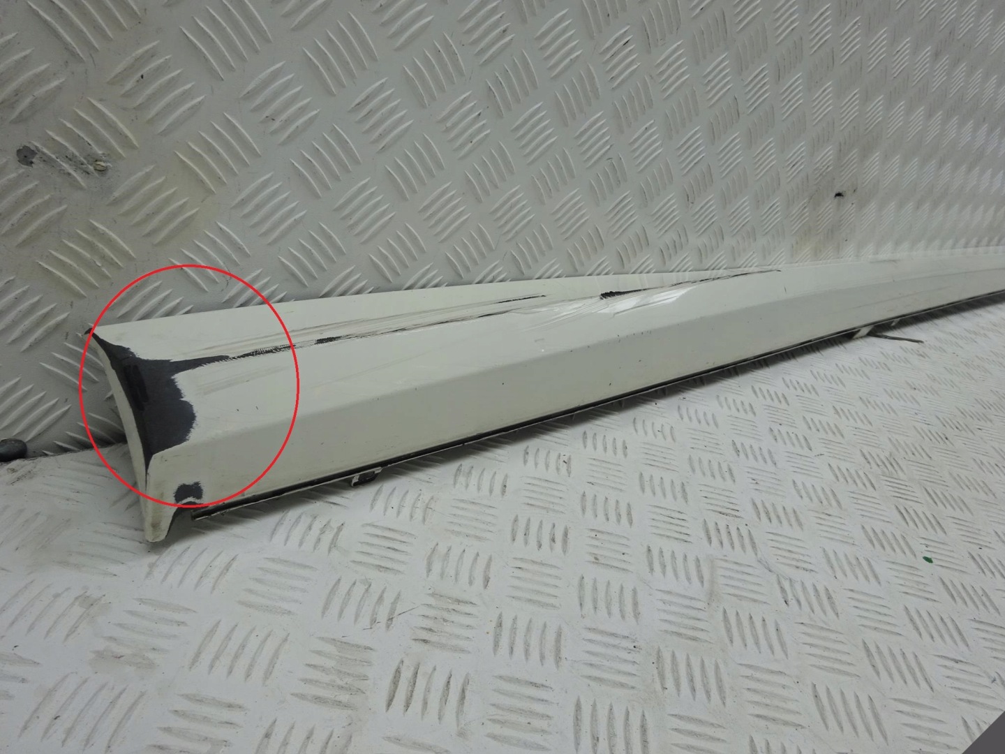AUDI A3 S3 8V7 S-LINE 15-19 moulding threshold right