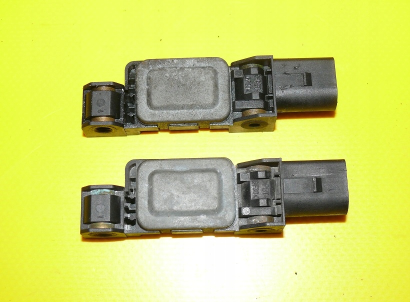 snímač nárazu SENSOR airbag VW PHAETON 02-05