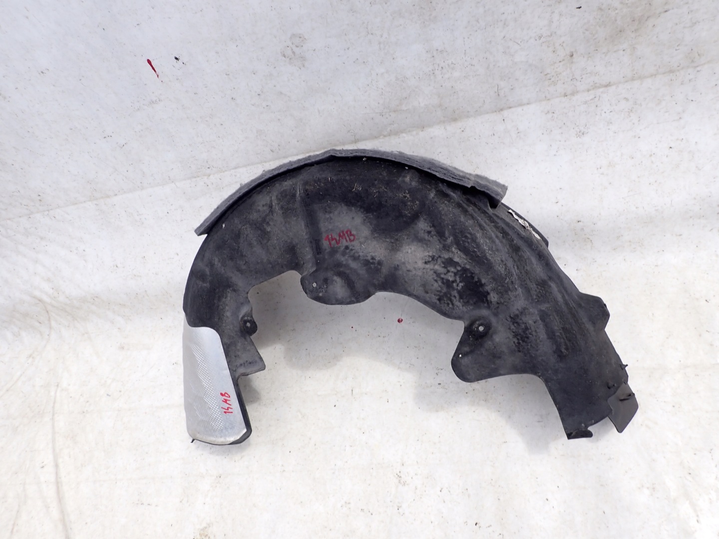 MERCEDES E-KLASA W213 16- mudguard left rear part rear.