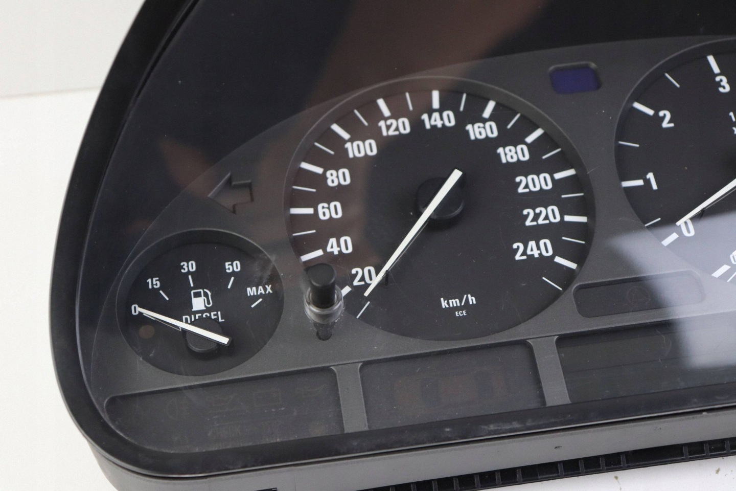 BMW 5 E39 dials dials PREDKOSCIOMIERZ DIESEL 8375898 EUROPA