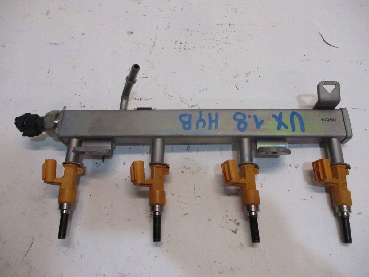 injection ramp LEXUS UX 1,8HYB 23250-24030
