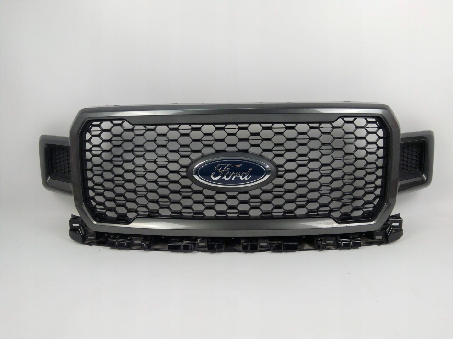 Ford F150 front grill grille blinds air line 2018-20
