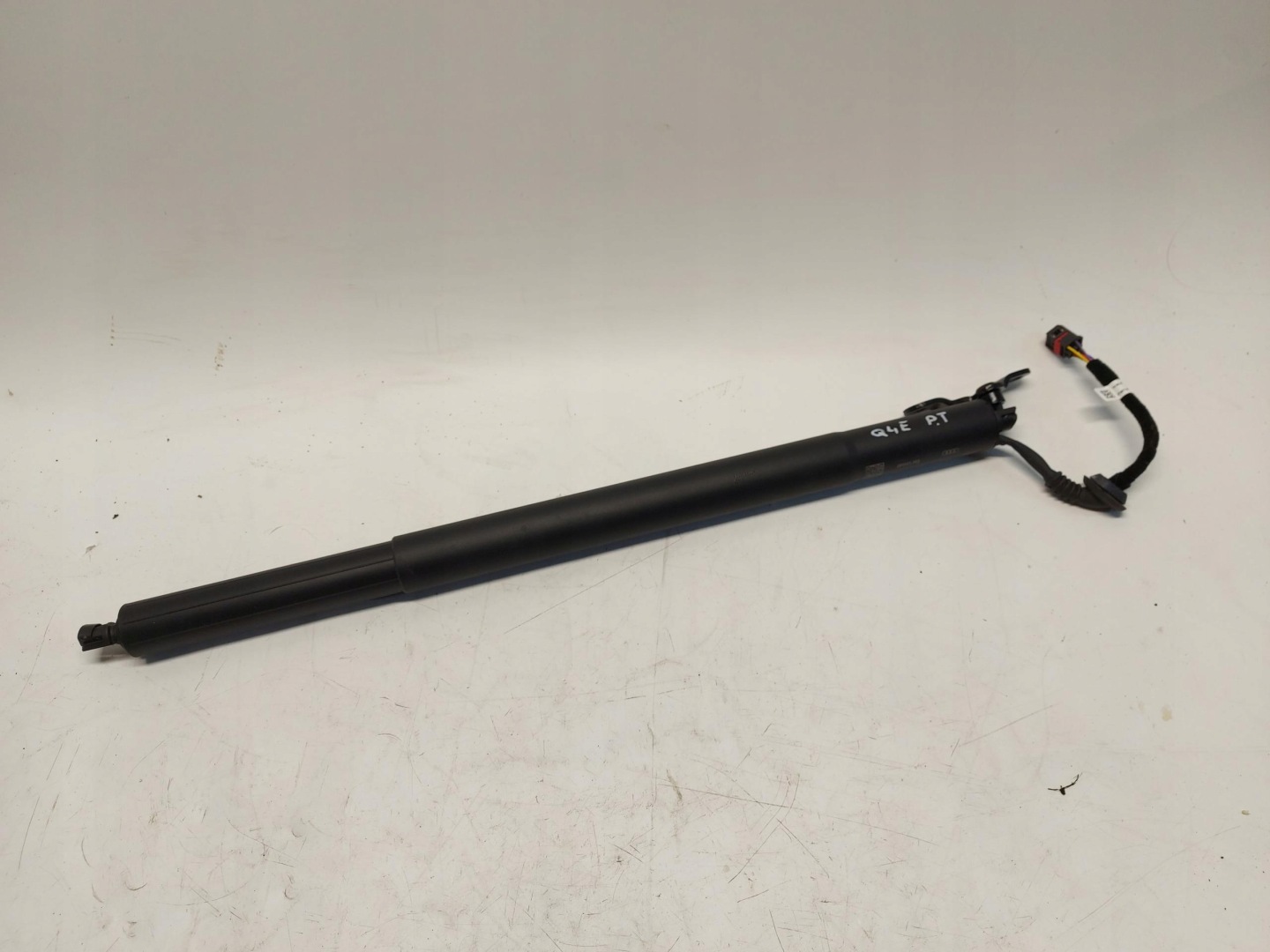 Audi Q4 E-TRON 89A 89E damper telescope electrical