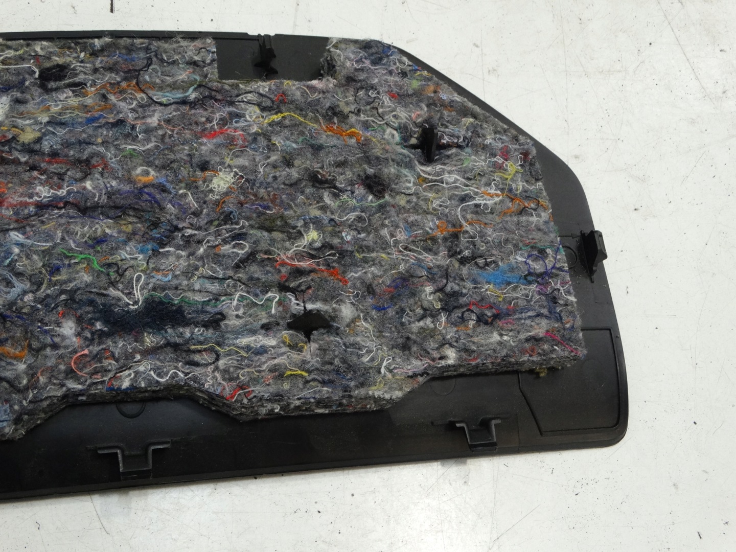 spoiler cover inner bonnet boot PEUGEOT 5008 II 23R.