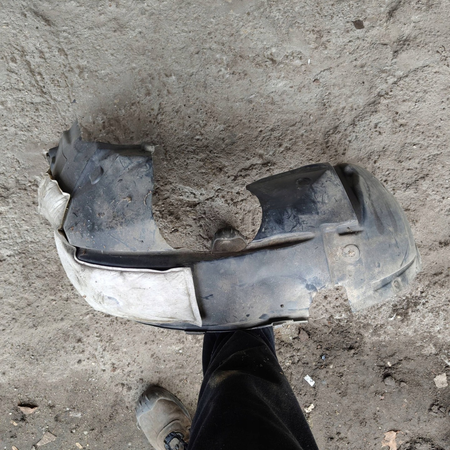 mudguard front front side right Ford Fiesta C1BB16114AB
