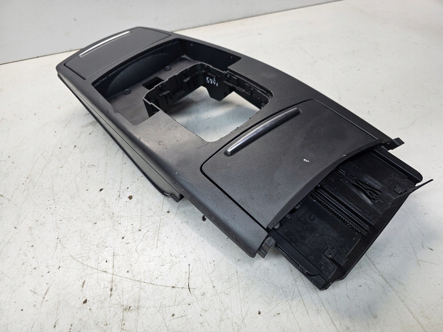 DEKOR TUNELU Obal PANELU MMI AUDI A6 C6 4F1864261H