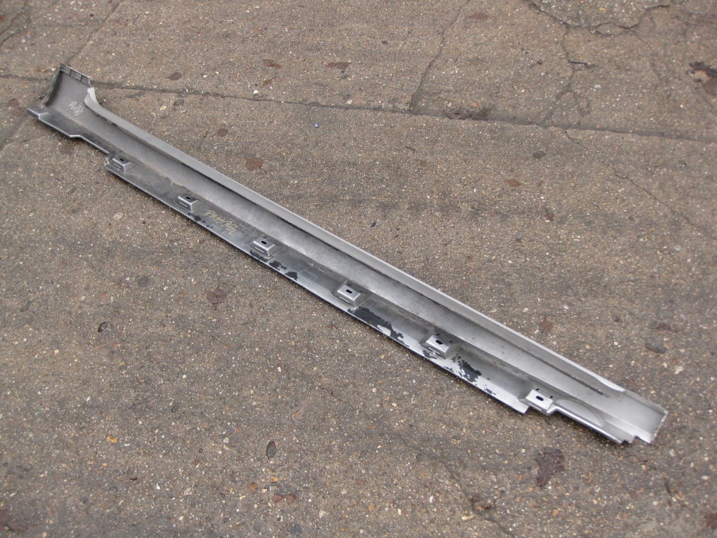 VW PASSAT B8 moulding threshold left 3G0853857