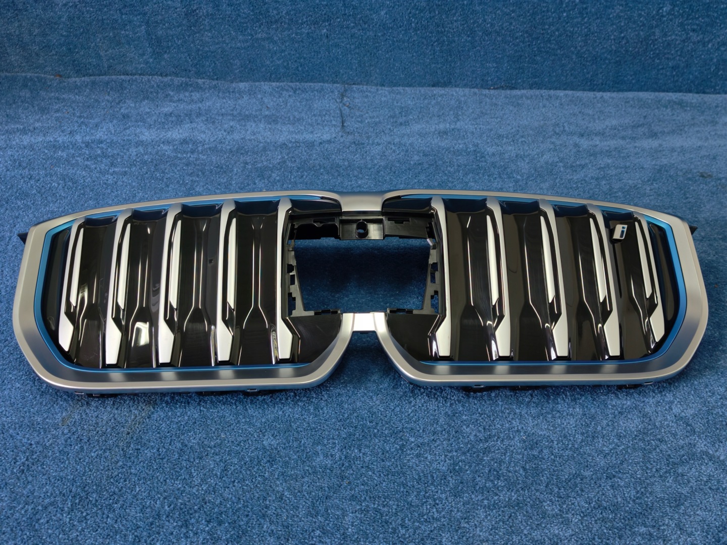 BMW iX1 U11 ELEKTRYK GRIGLIA Originale 185178-1