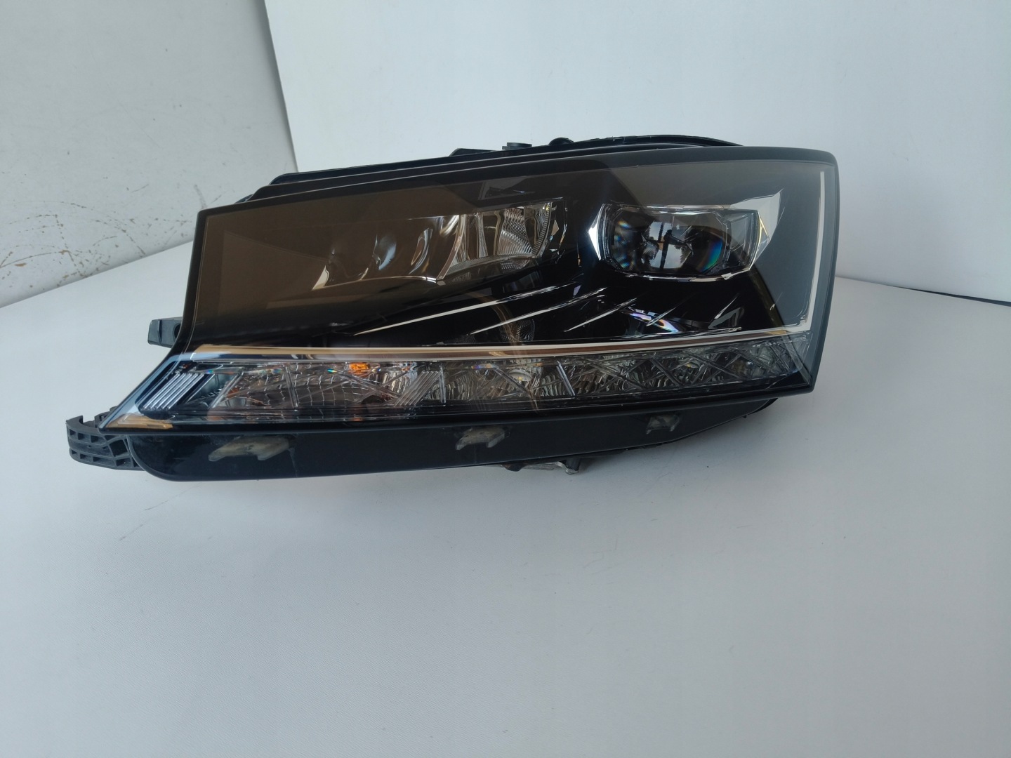 light left REFLEKTOR SKODA FABIA III 3 6V0 6V 18- LIFT FULL LED