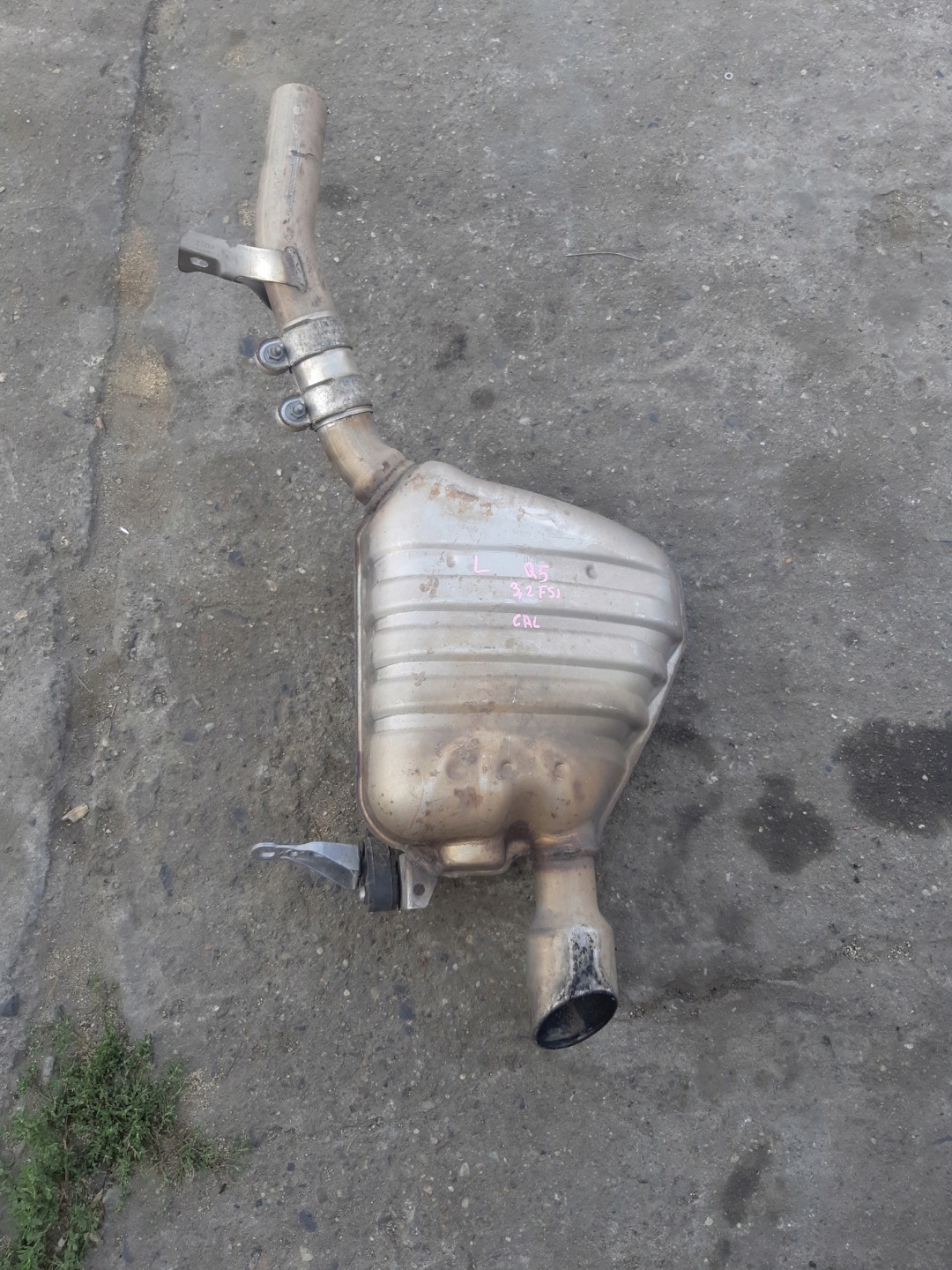 AUDI Q5 8R 3.2 FSI exhaust silencer left 8R0253611P
