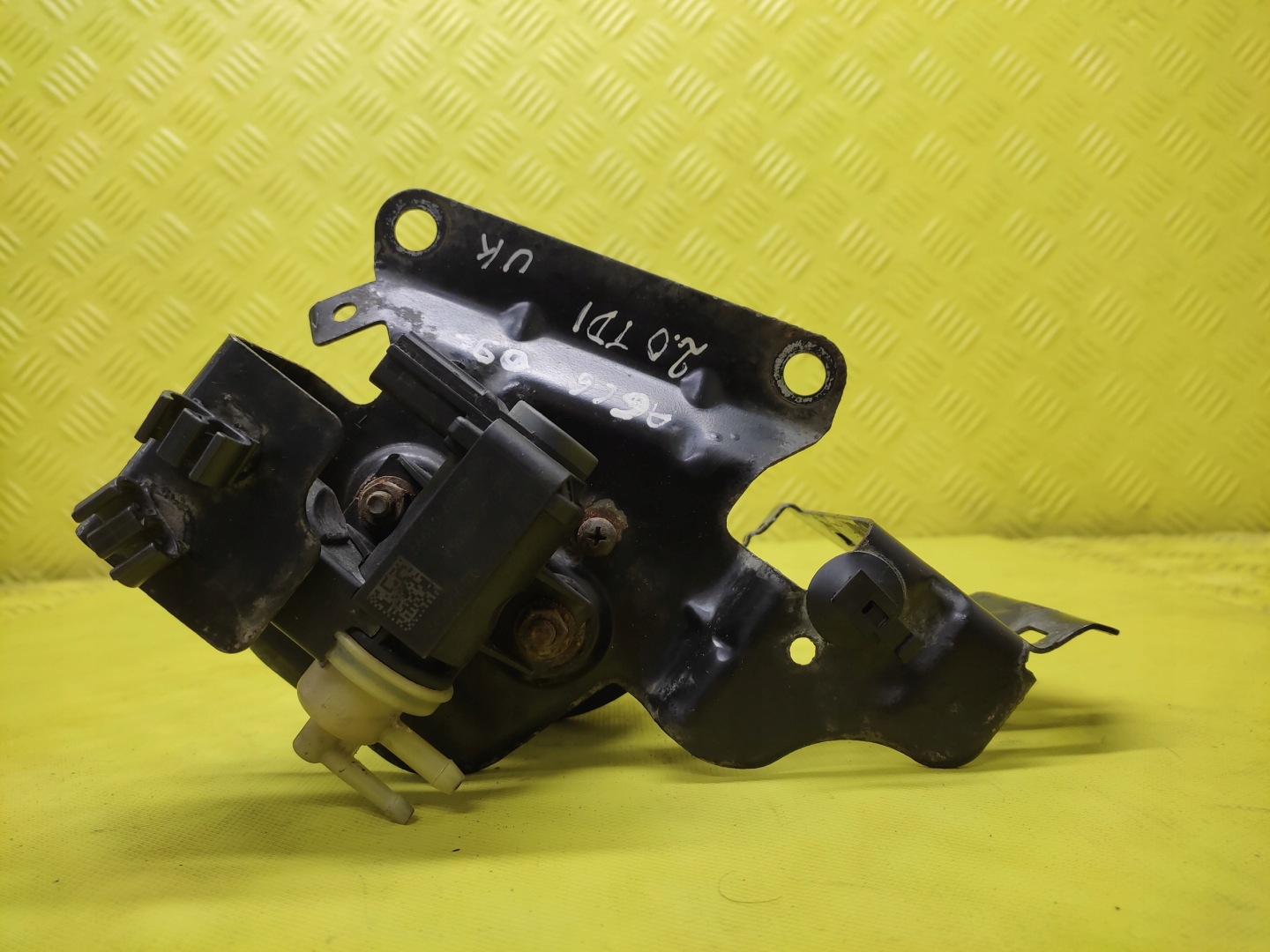 AUDI A6 C6 2.0 TDI valve GRUSZKA vacual