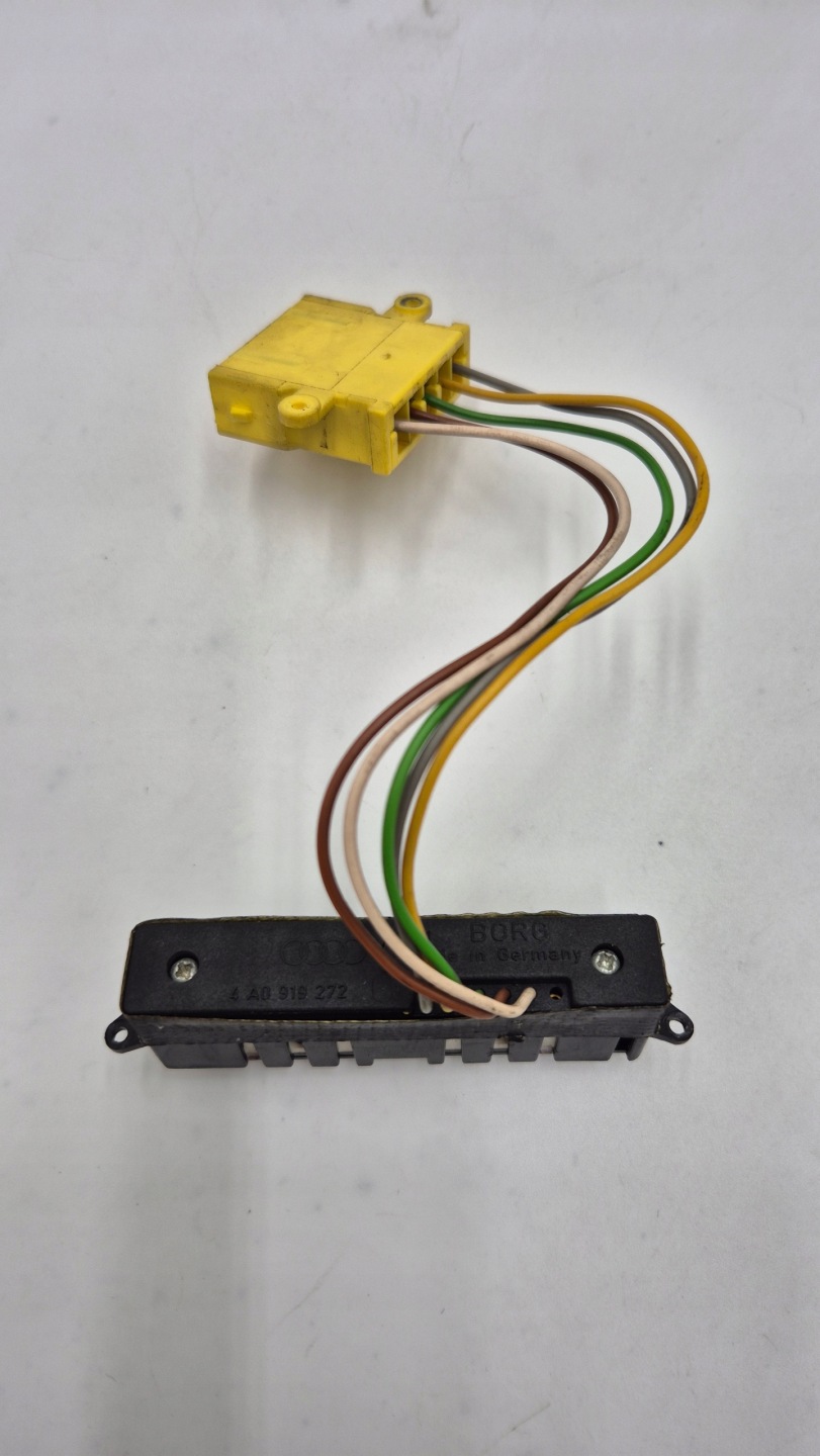 display TEMPERATURY ZEWNETRZNEJ 4A0919272 AUDI A6 C4 100 C4 80 B4