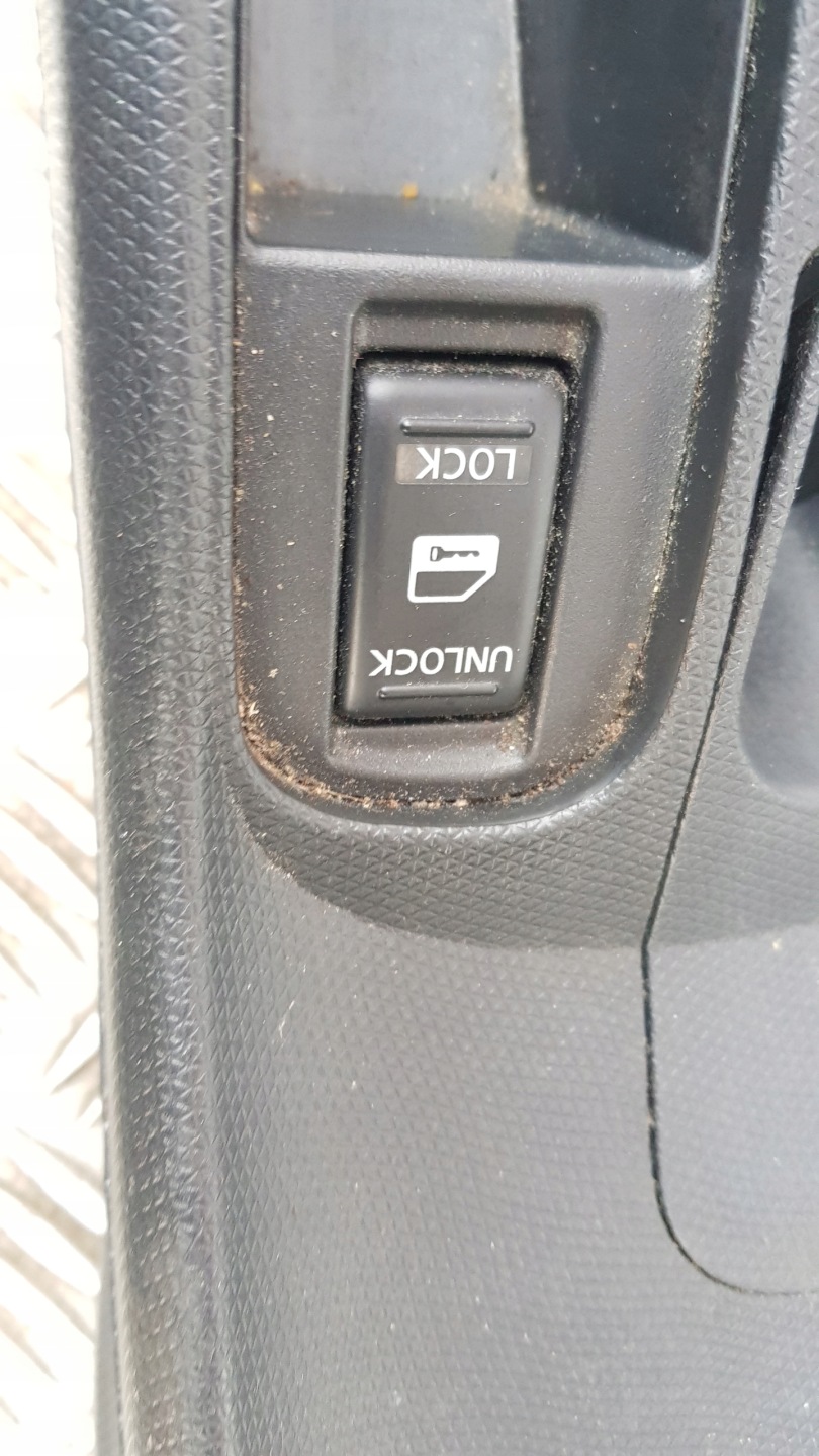 NISSAN MICRA K12 tunnel central passenger compartment