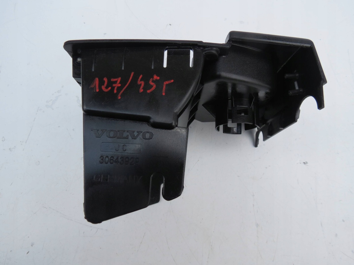 PANEL POPIELNICZKI heck VOLVO XC90 4.4 V8 30643929