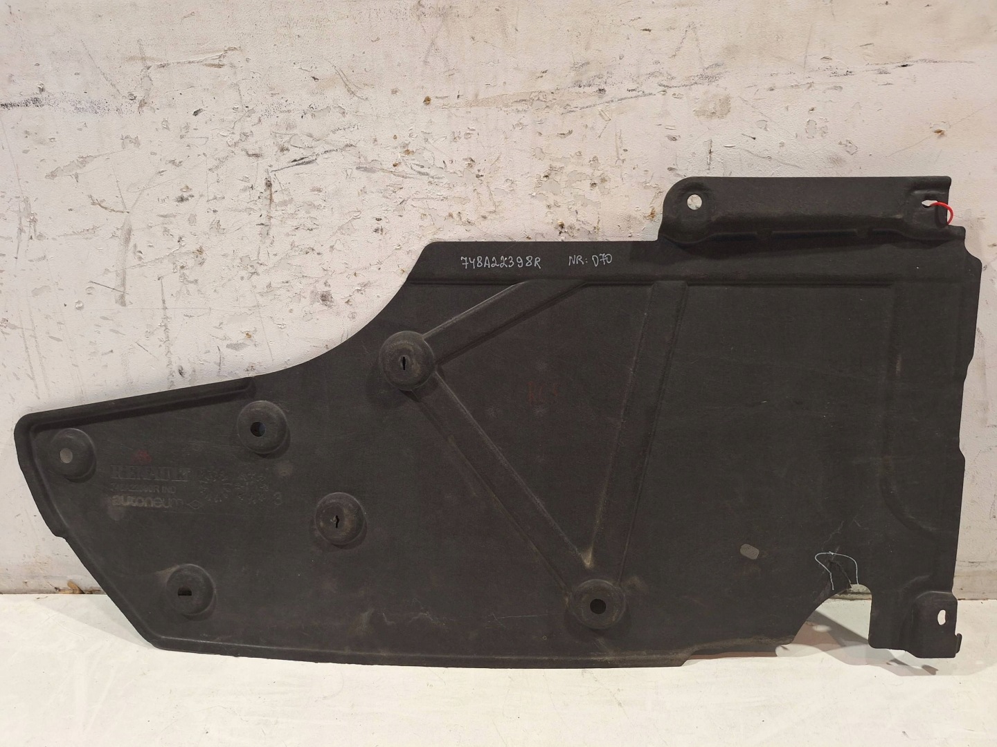 cover chassis rear 748A22398R RENAULT CLIO V 2019