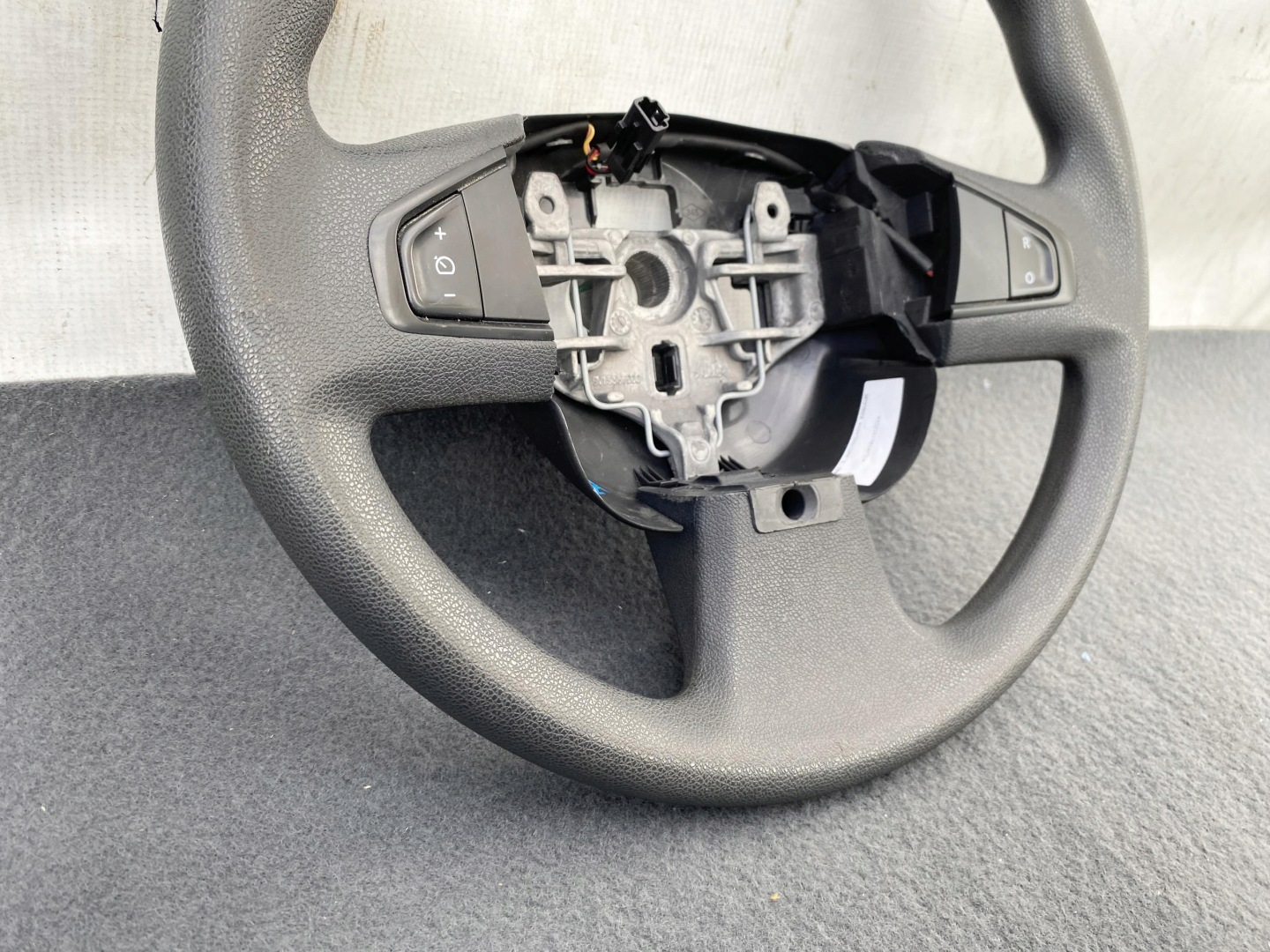 MASTER 3 MOVANO NV400 10- steering wheel, originál TEMPOMAT 484300032R nice