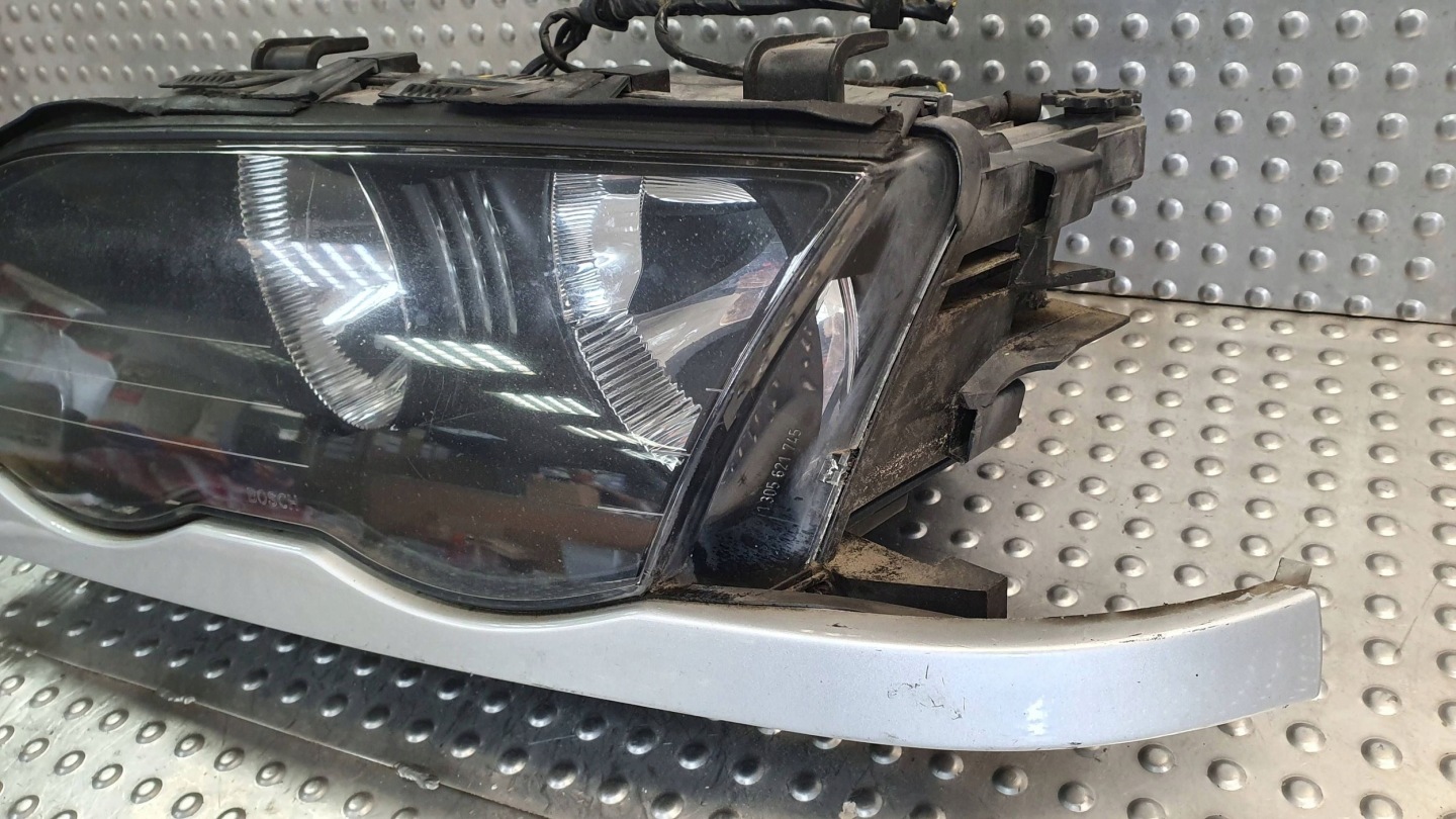 light front left BMW 3 E46 8361947 98