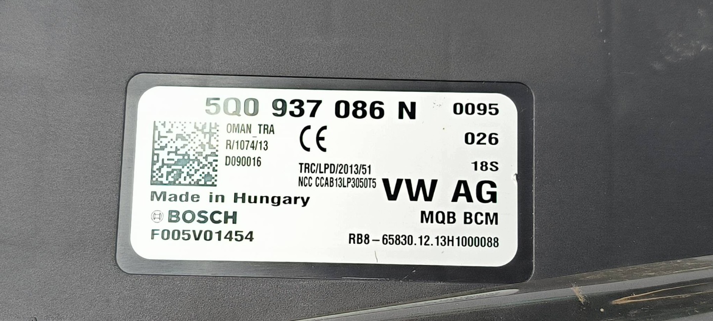 modulo MOCY 5Q0937086N SKODA OCTAVIA III