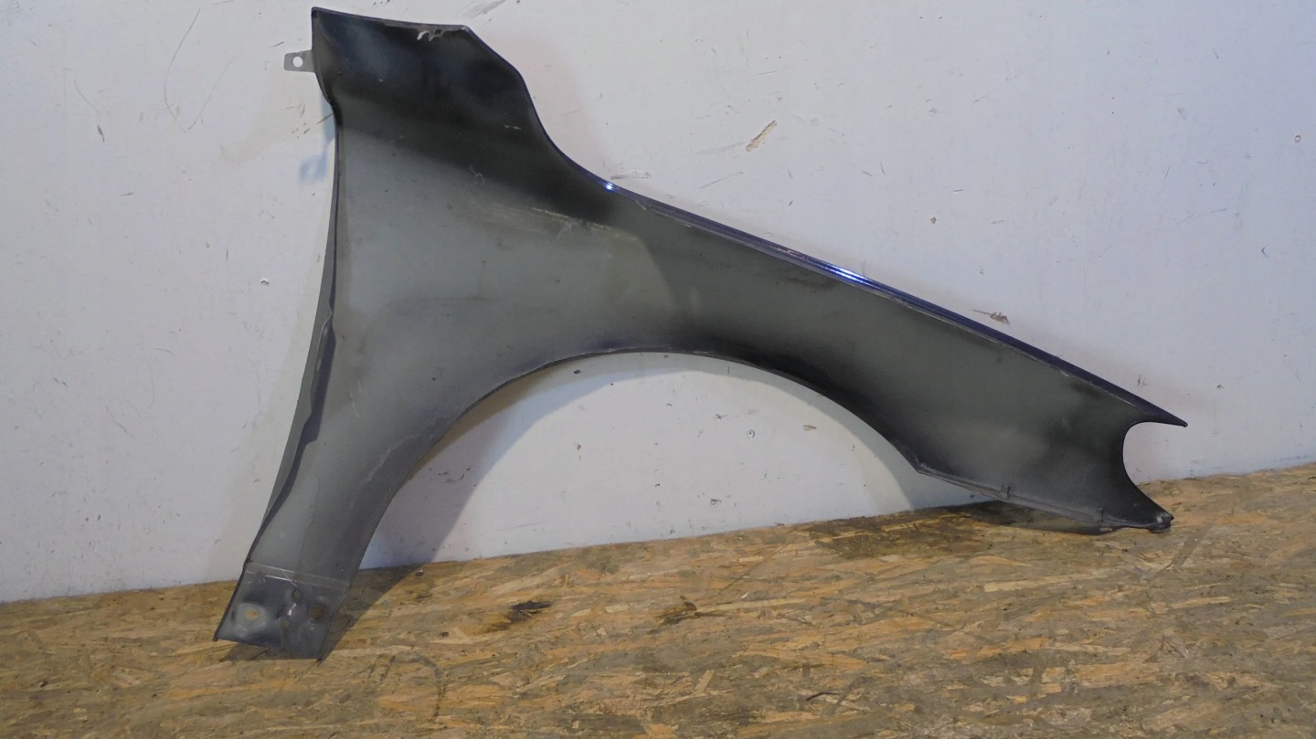 fender front left Volvo S80 V70 06-16