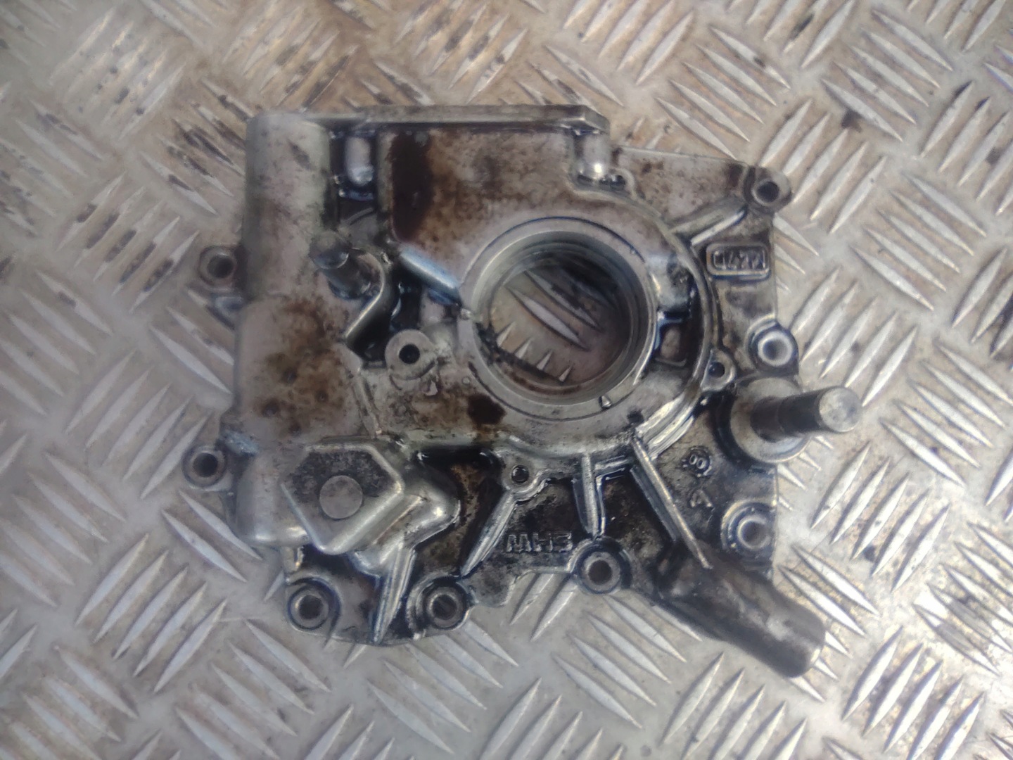 BMW E46 2.0D blende abdeckung des zahnrads m47d