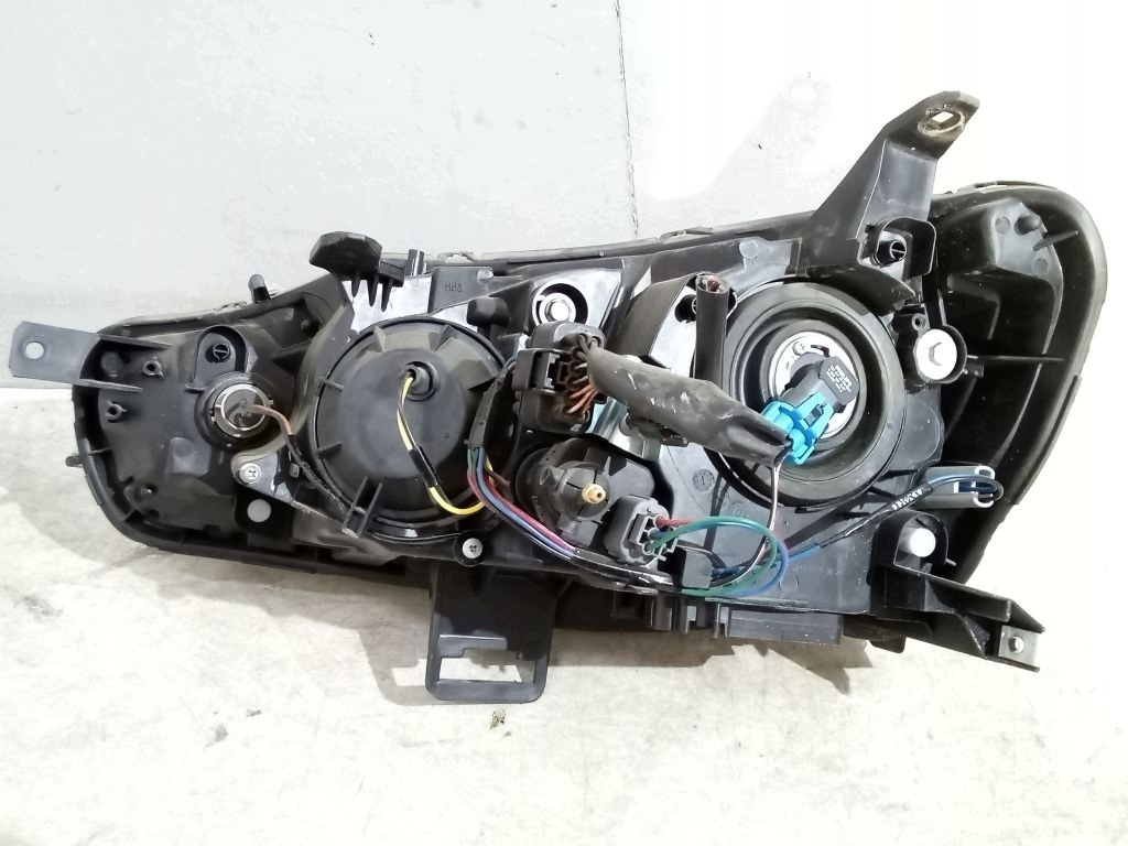 Mitsubishi Lancer VIII 8 světlo pravá předek přední