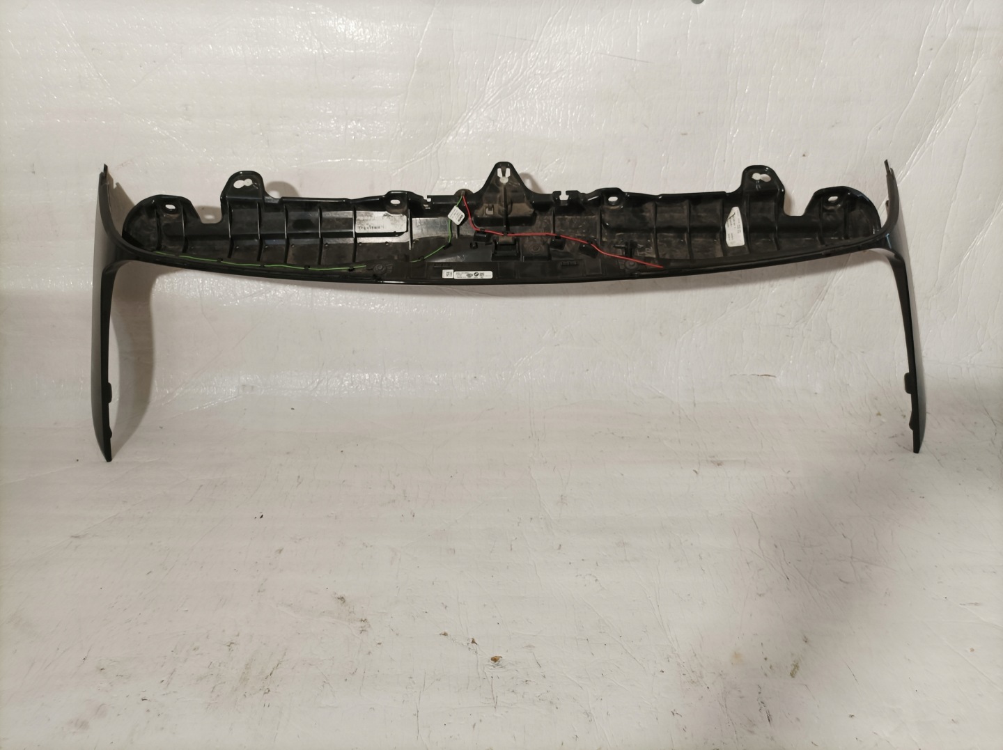 BMW X5 G05 holder LOTKI bonnet, light STOP 7491365