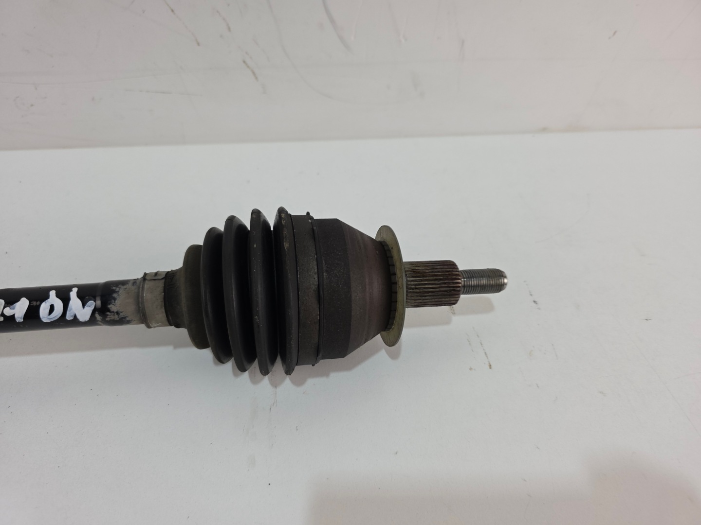 semi-axis left front VW SEAT SKODA 2Q0407271DN