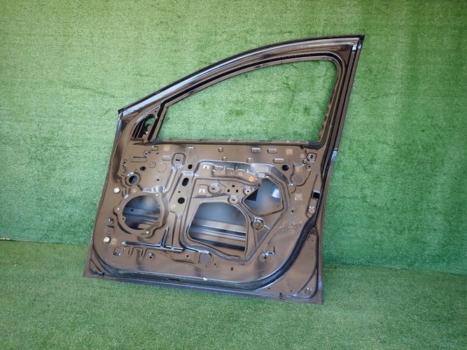 DACIA DUSTER II 17- door right front front below listwe