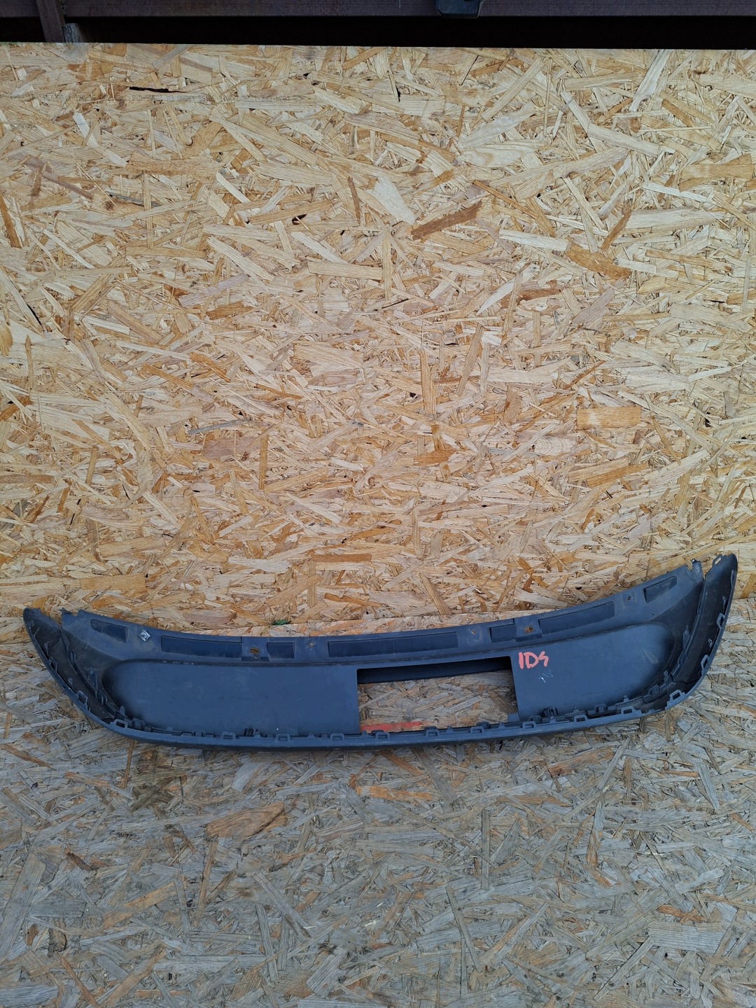 SPOILER branika stražnji dio VW ID4 2020 11A8074829B9
