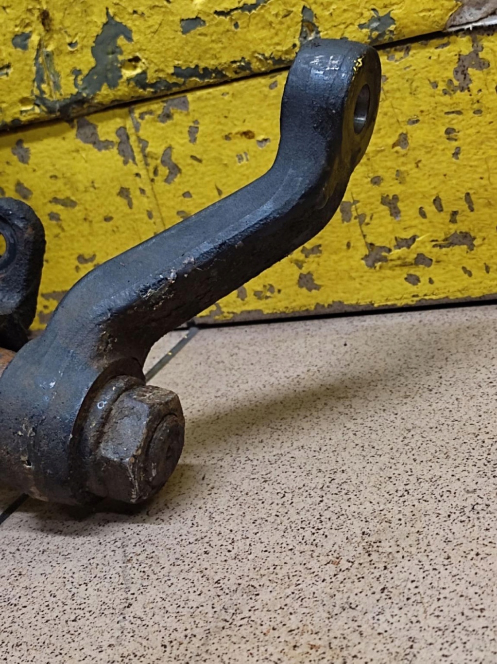 ISUZU TROOPER 3.1 D Boîter direction 897101356