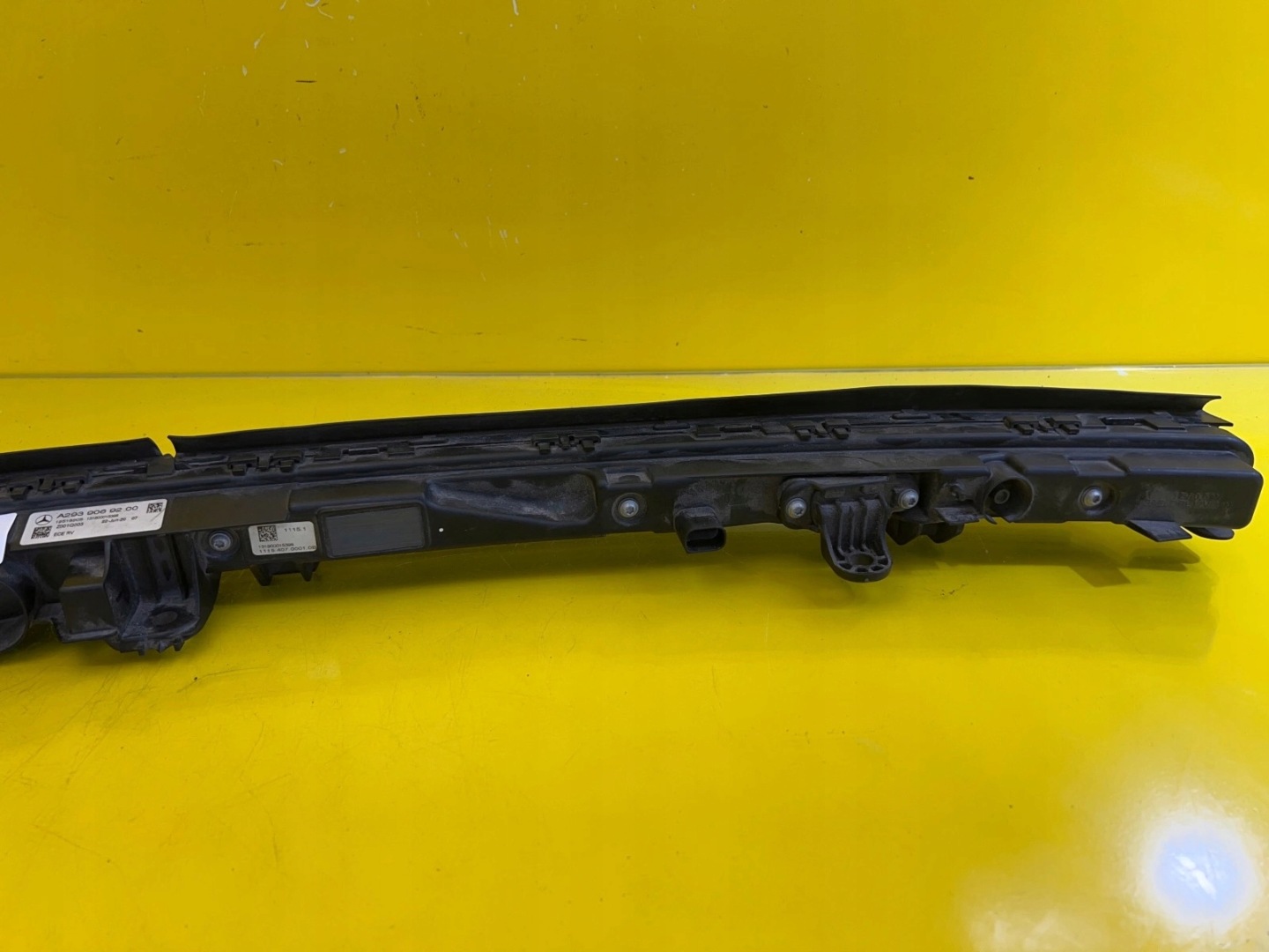 light front Mercedes EQC 293 Led A2939069200