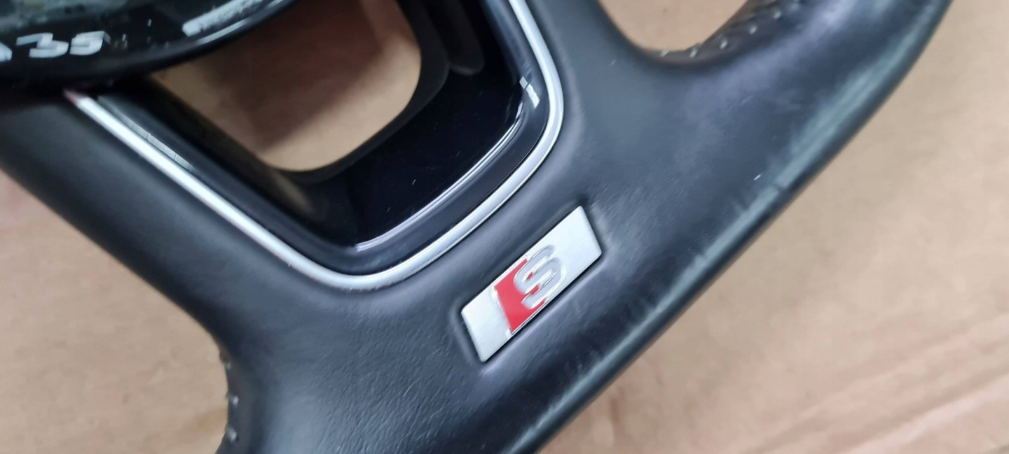 A5 8W lenkrad SLINE Leder SCIETA 8W0419091DH