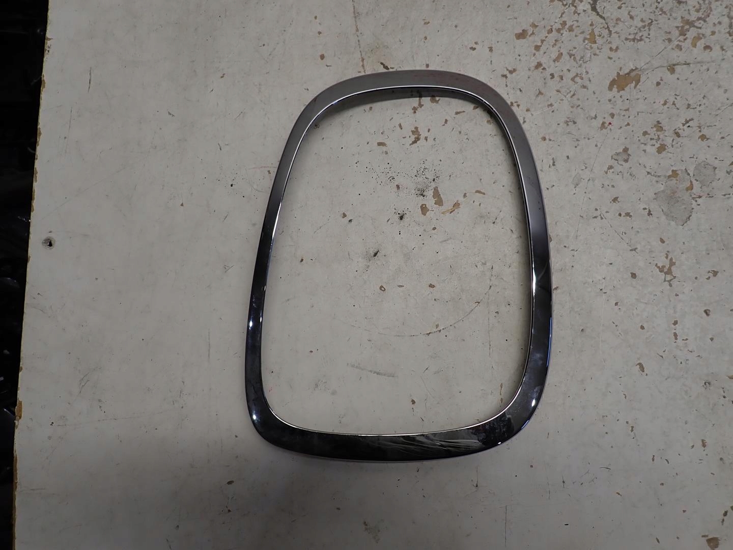Chrom frame lights right left rear part MINI COOPER F55 2014- 8495332 8495331